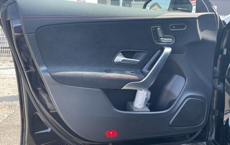 Mercedes-Benz CLA, 2021 год, 1 860 000 рублей, 19 фотография