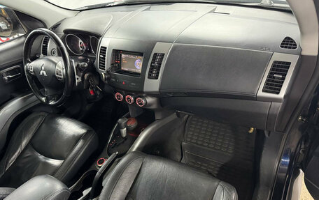 Mitsubishi Outlander III рестайлинг 3, 2009 год, 999 000 рублей, 12 фотография