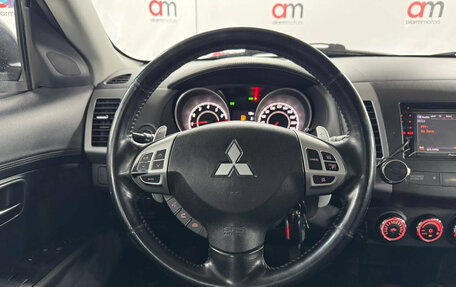 Mitsubishi Outlander III рестайлинг 3, 2009 год, 999 000 рублей, 13 фотография