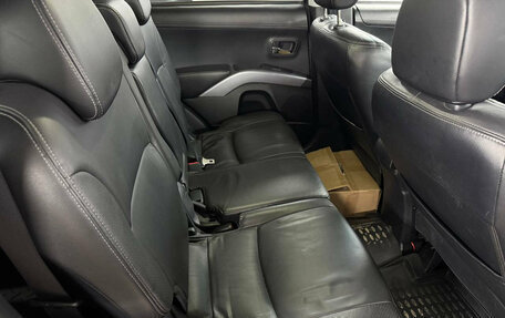 Mitsubishi Outlander III рестайлинг 3, 2009 год, 999 000 рублей, 18 фотография