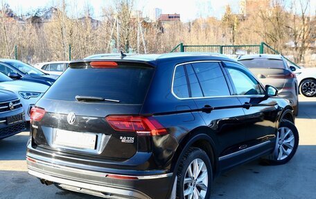 Volkswagen Tiguan II, 2017 год, 2 399 999 рублей, 4 фотография