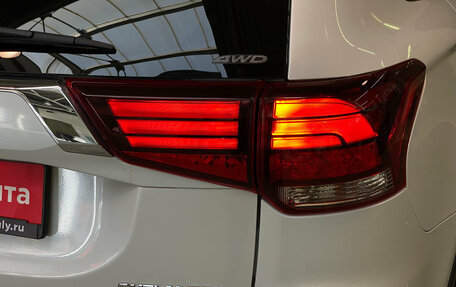 Mitsubishi Outlander III рестайлинг 3, 2019 год, 2 220 000 рублей, 8 фотография