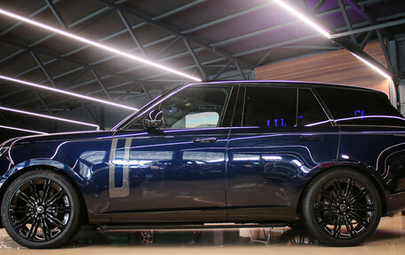 Land Rover Range Rover IV рестайлинг, 2022 год, 14 999 000 рублей, 2 фотография