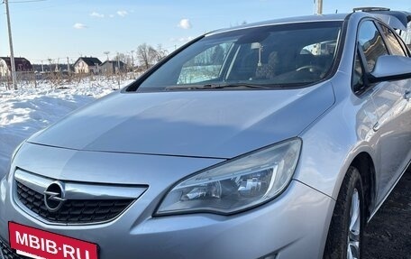 Opel Astra J, 2010 год, 570 000 рублей, 7 фотография