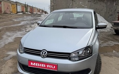 Volkswagen Polo VI (EU Market), 2013 год, 700 000 рублей, 1 фотография