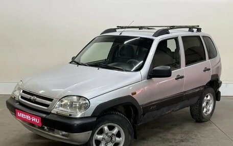 Chevrolet Niva I рестайлинг, 2003 год, 257 000 рублей, 1 фотография