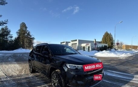 Jeep Compass II, 2022 год, 2 350 000 рублей, 1 фотография