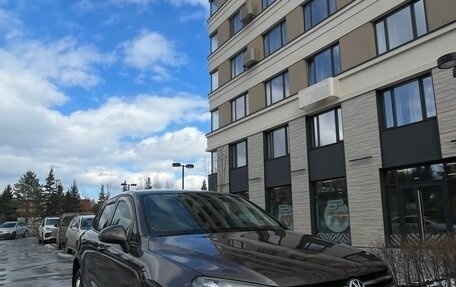 Volkswagen Touareg III, 2011 год, 1 850 000 рублей, 1 фотография