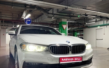 BMW 5 серия, 2019 год, 3 300 000 рублей, 1 фотография