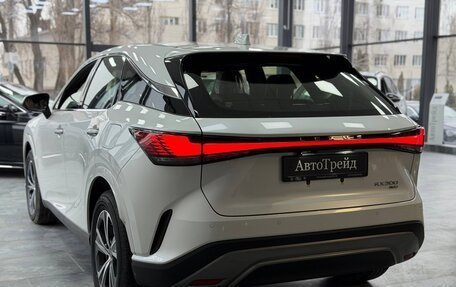 Lexus RX IV рестайлинг, 2025 год, 7 790 000 рублей, 5 фотография