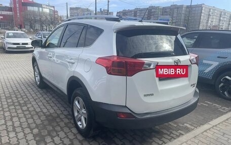 Toyota RAV4, 2014 год, 2 077 000 рублей, 7 фотография