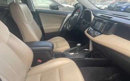 Toyota RAV4, 2014 год, 2 077 000 рублей, 13 фотография