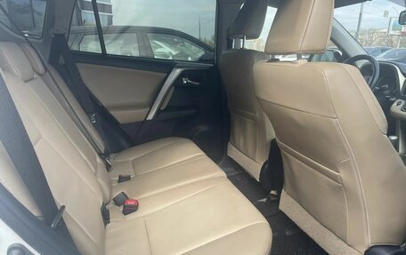 Toyota RAV4, 2014 год, 2 077 000 рублей, 15 фотография