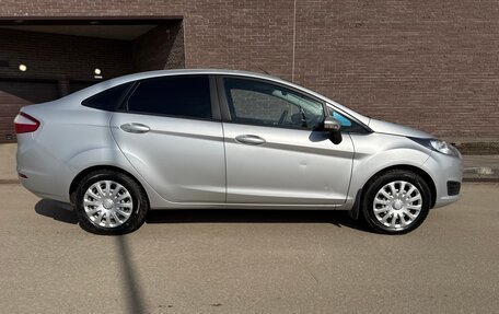 Ford Fiesta, 2015 год, 699 999 рублей, 11 фотография