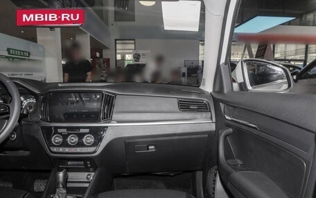 Skoda Kamiq I, 2025 год, 2 250 000 рублей, 11 фотография