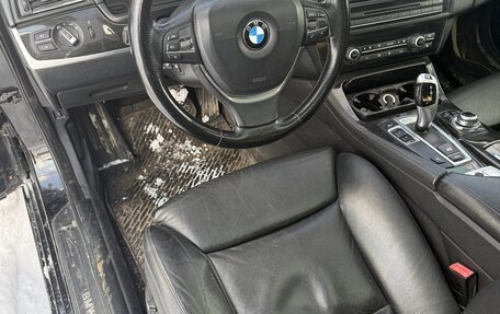 BMW 5 серия, 2010 год, 990 000 рублей, 6 фотография