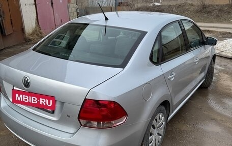 Volkswagen Polo VI (EU Market), 2013 год, 700 000 рублей, 3 фотография