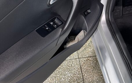 Volkswagen Polo VI (EU Market), 2013 год, 700 000 рублей, 10 фотография