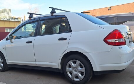 Nissan Tiida, 2011 год, 350 000 рублей, 3 фотография