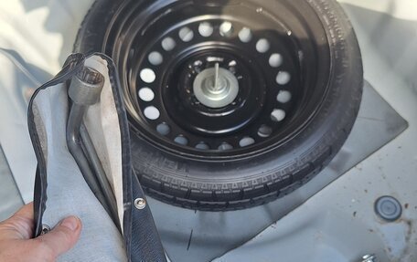 Nissan Tiida, 2011 год, 350 000 рублей, 18 фотография