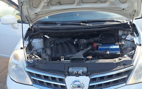 Nissan Tiida, 2011 год, 350 000 рублей, 20 фотография