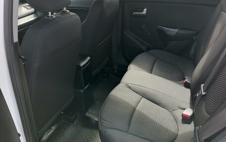 KIA Rio III рестайлинг, 2017 год, 880 000 рублей, 9 фотография