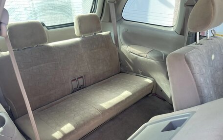 Nissan Liberty, 2001 год, 499 999 рублей, 23 фотография