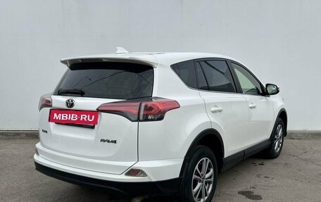 Toyota RAV4, 2016 год, 2 200 000 рублей, 5 фотография