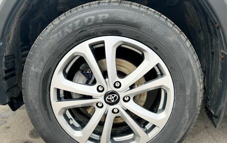 Toyota RAV4, 2016 год, 2 200 000 рублей, 10 фотография