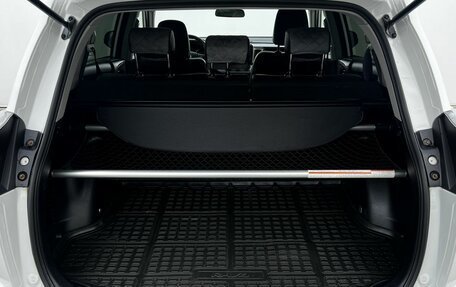 Toyota RAV4, 2016 год, 2 200 000 рублей, 12 фотография