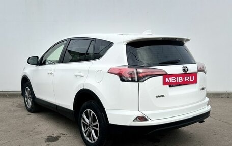 Toyota RAV4, 2016 год, 2 200 000 рублей, 7 фотография