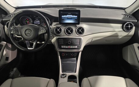 Mercedes-Benz GLA, 2017 год, 2 590 000 рублей, 11 фотография