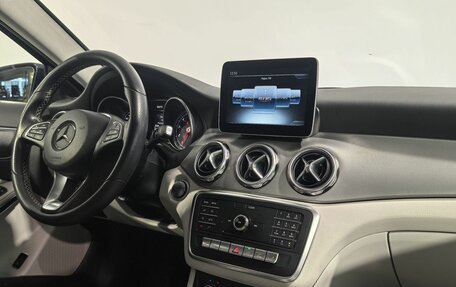 Mercedes-Benz GLA, 2017 год, 2 590 000 рублей, 21 фотография
