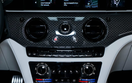 Rolls-Royce Ghost Series II рестайлинг, 2025 год, 49 900 000 рублей, 28 фотография