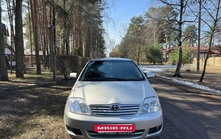 Toyota Corolla, 2004 год, 480 000 рублей, 2 фотография