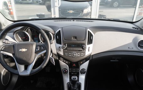 Chevrolet Cruze II, 2015 год, 990 000 рублей, 11 фотография