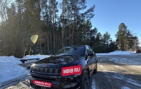 Jeep Compass II, 2022 год, 2 350 000 рублей, 5 фотография