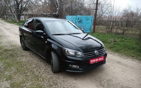 Volkswagen Polo VI (EU Market), 2016 год, 665 000 рублей, 1 фотография