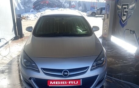 Opel Astra J, 2012 год, 750 000 рублей, 1 фотография