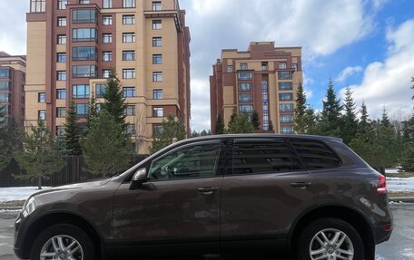 Volkswagen Touareg III, 2011 год, 1 850 000 рублей, 3 фотография