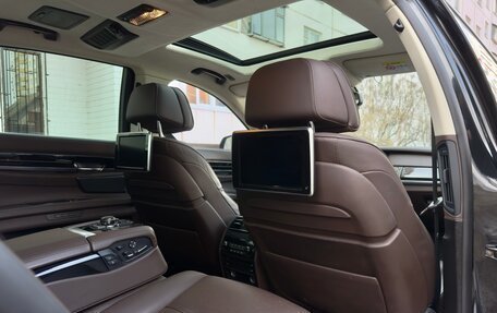 BMW 7 серия, 2013 год, 2 300 000 рублей, 19 фотография