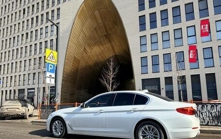 BMW 5 серия, 2019 год, 3 300 000 рублей, 6 фотография