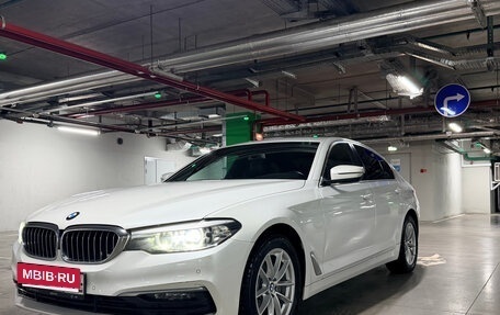 BMW 5 серия, 2019 год, 3 300 000 рублей, 2 фотография