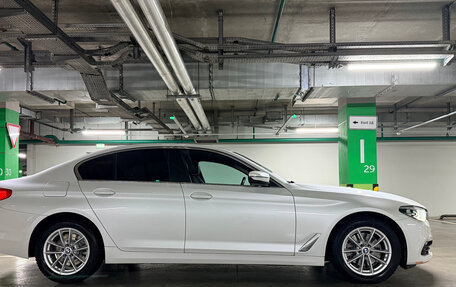 BMW 5 серия, 2019 год, 3 300 000 рублей, 22 фотография
