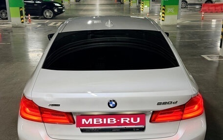 BMW 5 серия, 2019 год, 3 300 000 рублей, 20 фотография