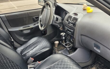 Hyundai Accent II, 2005 год, 250 000 рублей, 2 фотография