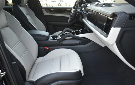 Porsche Cayenne III, 2026 год, 18 990 000 рублей, 19 фотография