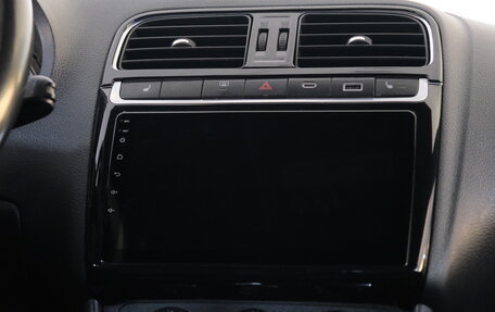 Volkswagen Polo VI (EU Market), 2010 год, 599 000 рублей, 15 фотография