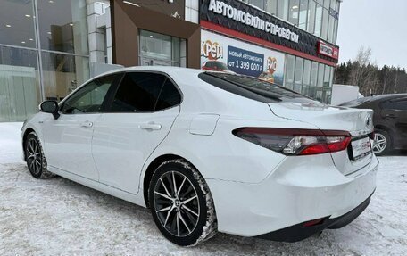 Toyota Camry, 2022 год, 3 536 000 рублей, 19 фотография