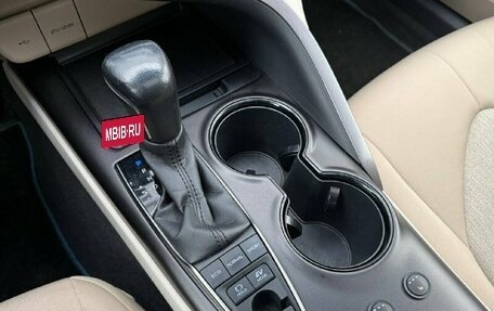 Toyota Camry, 2022 год, 3 536 000 рублей, 14 фотография